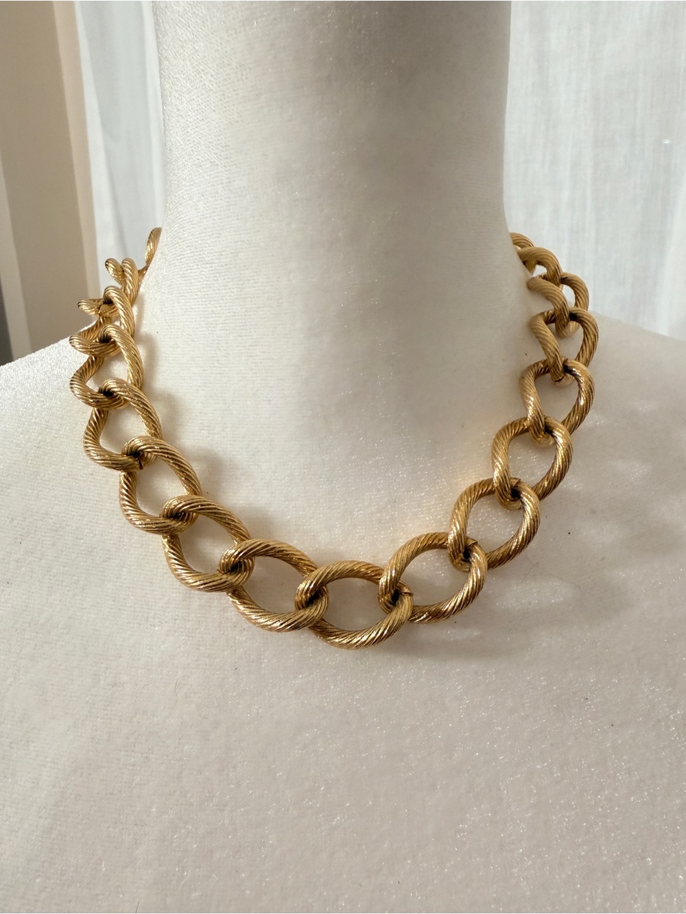Vintage Monet Gold Tone Chunky Curb Link Necklace 15" Adjustable Signed
